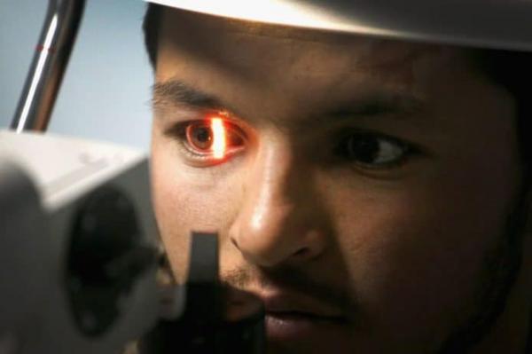 掃瞄雙眼就可預測患心臟病機率 外國超方便身體檢查技術