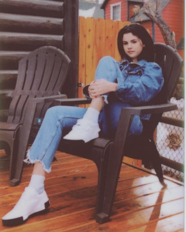 Selena Gomez宣佈重返社交平台　稱過去一年充滿反省、挑戰及成長