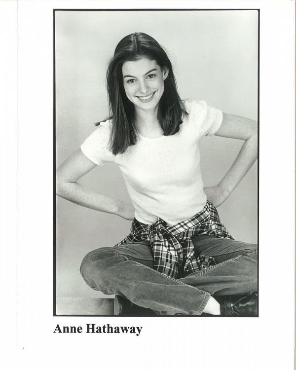 當年憑《孤星淚》登事業高峰卻內心痛苦 Anne Hathaway:領獎時假裝自己很高興 