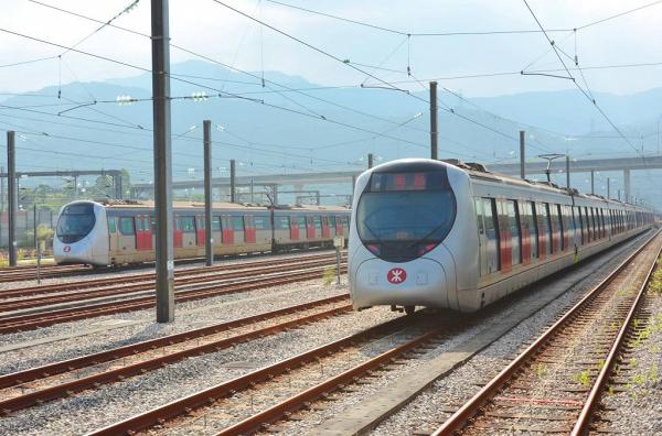 港鐵推佛誕假期乘車優惠！明日起一連3日車費半價