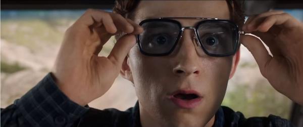 【蜘蛛俠：決戰千里】新預告藏感人細節 Iron Man眼鏡傳給愛徒接棒救世重任