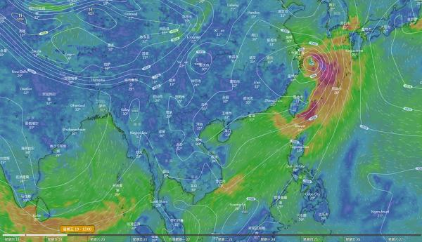 颱風丹娜絲分裂變雙颱風或產生藤原效應　天文台預測香港有狂風雷暴連落9日雨