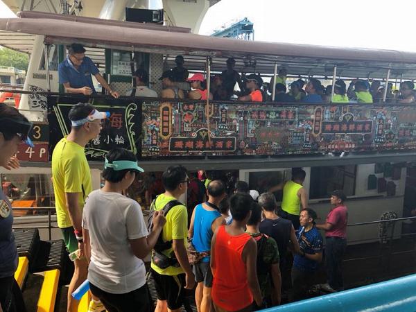 11月11日交通消息 新巴城巴宣佈暫停紅隧巴士服務 珊瑚海船務加開過海班次