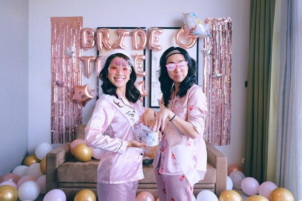 姜麗文婚前搞告別單身派對 吳業坤穿粉紅睡衣嬌俏亂入被笑是「最佳伴娘」