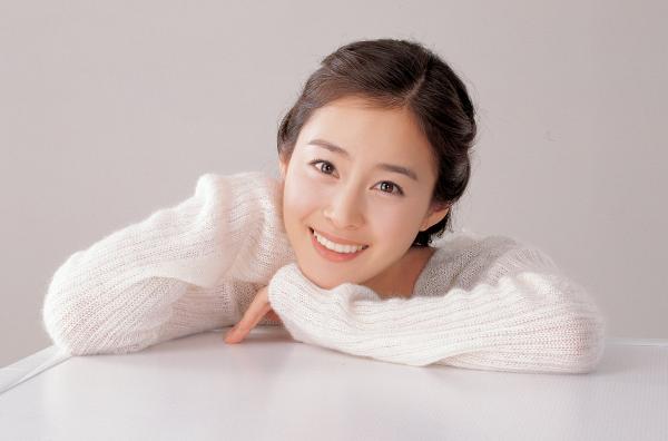 韓國KBS票選10大最美女明星 宋慧喬/全智賢/孫藝珍上榜 「第一天然美女」封冠