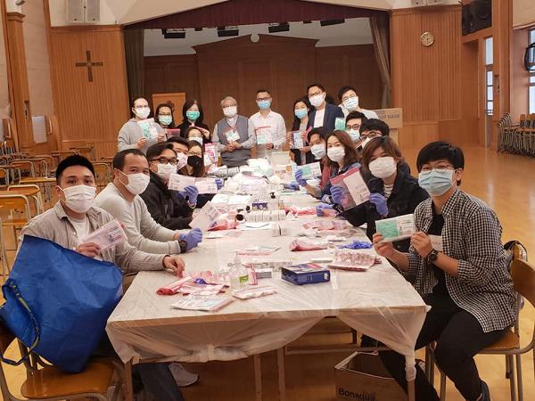 【派口罩】香港測量師學會籌集1萬個口罩！捐贈予聽障人士幫助弱勢社群