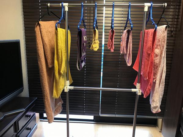 潮濕天氣令衣物難乾兼有異味 日本家務達人傳授7個室內晾衫貼士