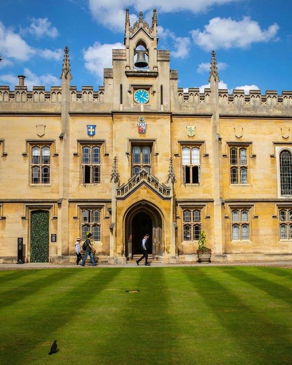 【海外升學】2020年英國大學排名及熱門學科排名！劍橋列榜首、牛津跌至第三