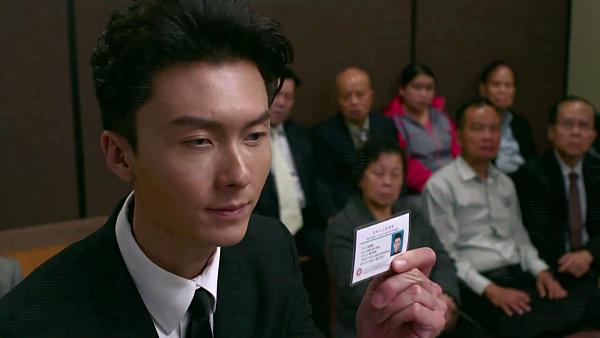 王浩信效力17年宣布離巢與TVB完約 兩屆視帝回復自由身疑成立工作室