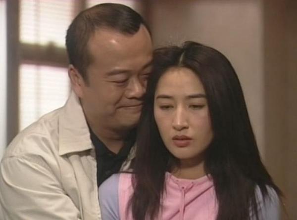 【陀槍師姐】TVB前一姐關詠荷24年前奪香港史上首個視后 願做張家輝背後女人 收山息影相夫教女