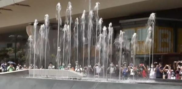 觀塘海濱5000萬音樂噴泉正式啟用 網民略嫌水力太弱：爆水喉仲勁過佢