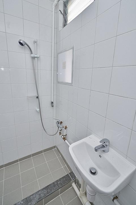 【綠置居2021】房委會公開新一期租置公屋室內照 200呎單位洗手盤擺出廳 廚廁位三尖八角