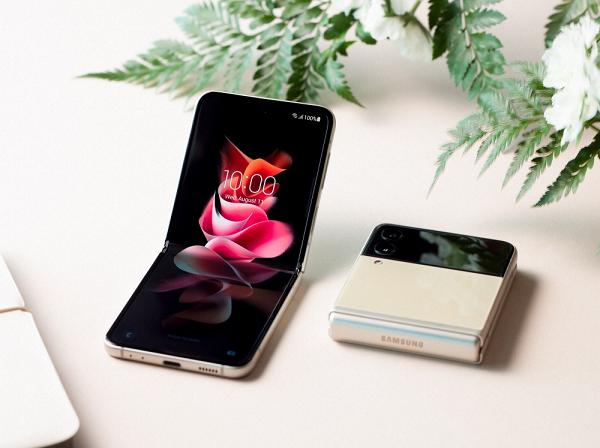 【5G手機】Samsung全新摺疊式手機Galaxy Z Flip3 5G登場 Mirror強勢代言！特點/規格一覽