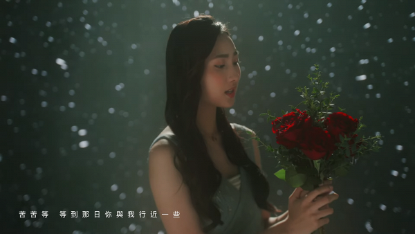 15歲鍾柔美單飛出道第一首歌《Breakin' My Heart》做新人 Yumi獲TVB打造樂壇新一代跳唱女歌手