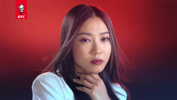 COLLAR全體成員最新KFC廣告正式面世！8女挑戰女上司造型唱洗腦歌型格sell炸雞