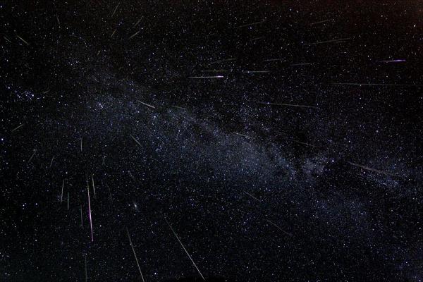 【天文現象2022】天琴座、寶瓶座η流星雨4月相繼上演！高峰達50顆流星/最佳觀賞時間/觀星地點
