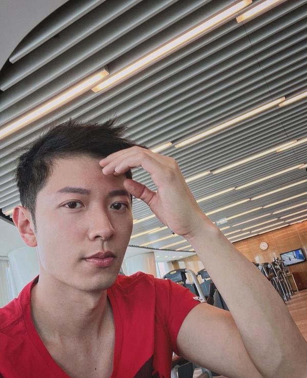 白色強人2｜38歲高鈞賢回巢TVB獲讚演技昇華 第一屆香港先生冠軍入行17年零走樣