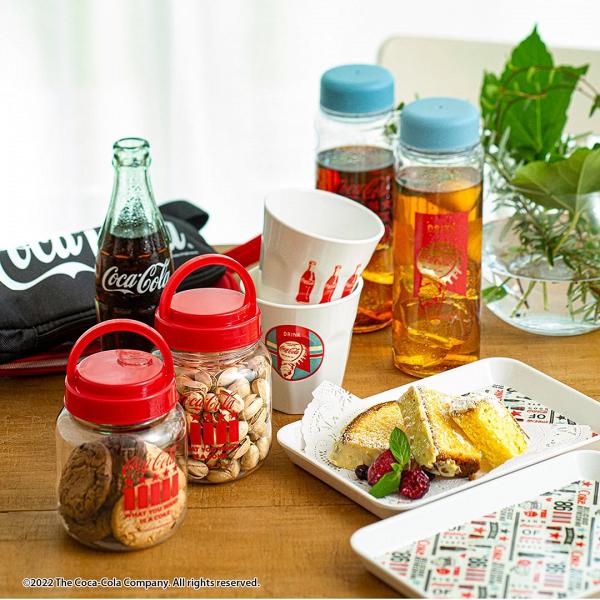 獨家新推！精選日本 Daiso 可口可樂系列家品 搶眼印花碗碟、logo透明傘、型格紅黑飯盒