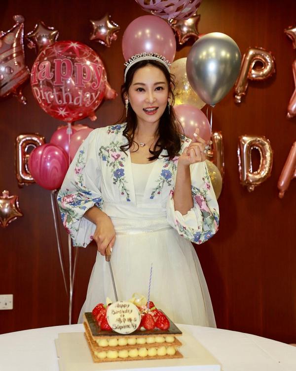 美麗戰場｜楊卓娜重提2001年選香港小姐被指批踭 當年輸楊思琦21年後星途際遇大不同