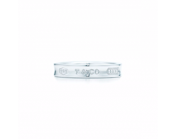 Tiffany 1837 Ring US$150（約港幣$1177)