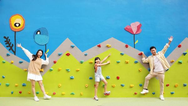 親子好去處 | 香港6大商場親子免費遊樂場 帶小朋友放電！旺角全港最長攀爬牆/大型嬉水裝置