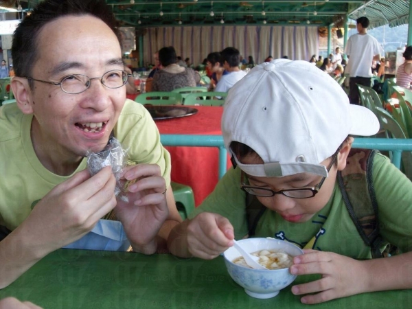 糯米糍和熱豆腐花很好味啊。