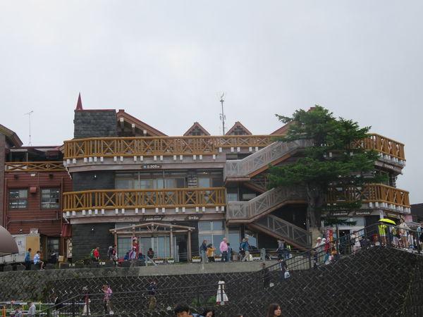 富士山五合目(圖片來源:安妮戴授權) 富士山五合目(圖片來源:安妮戴授權)