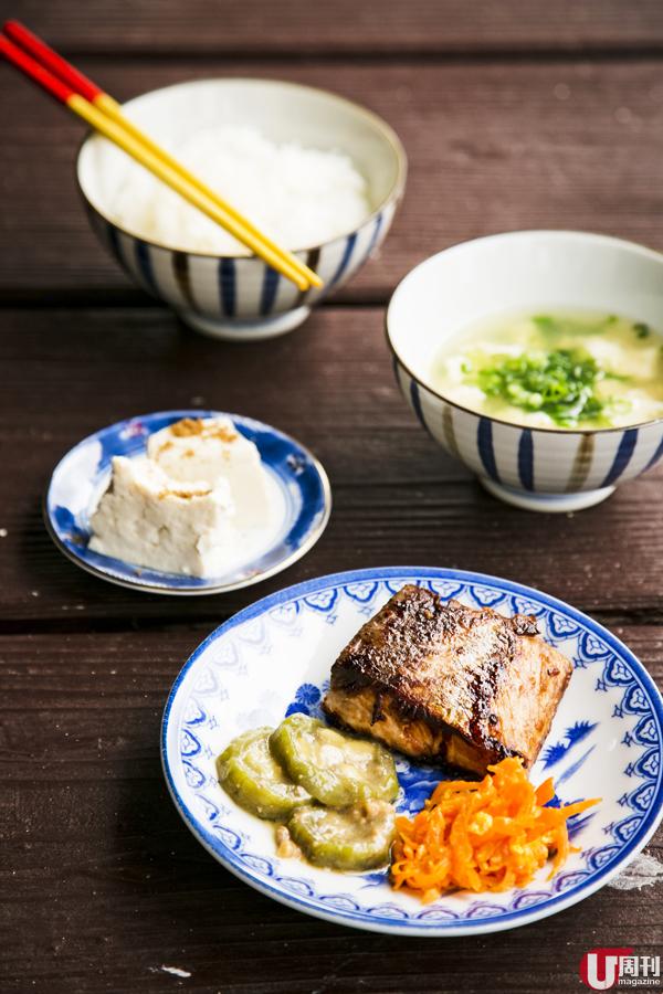 雙層巴士遊沖繩 食盡地道美食！