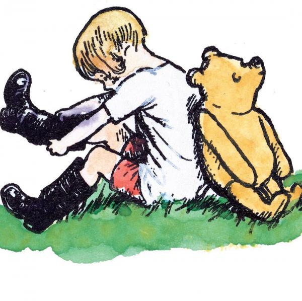 《小熊維尼》系列繪本在 1926 年首次出版，由英國作家 A.A. Milne 以兒子 Christopher Robin 與小熊的故事為藍本所創作，插畫師 E. H. Shepard 則負責繪圖。（