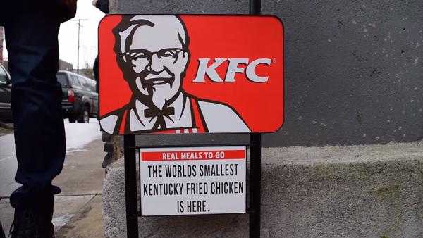 整個餐雖然是迷你，但是網民表示味道與一般 KFC 餐差別不大。