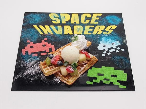 東京「太空侵略者」互動展　 體驗 4 大燈光投影互動遊戲