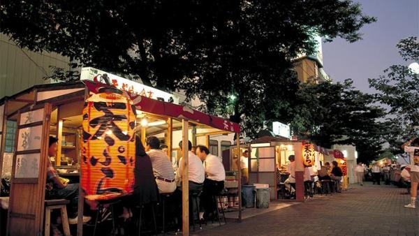 日本人的夜市！ 福岡必體驗的屋台美食