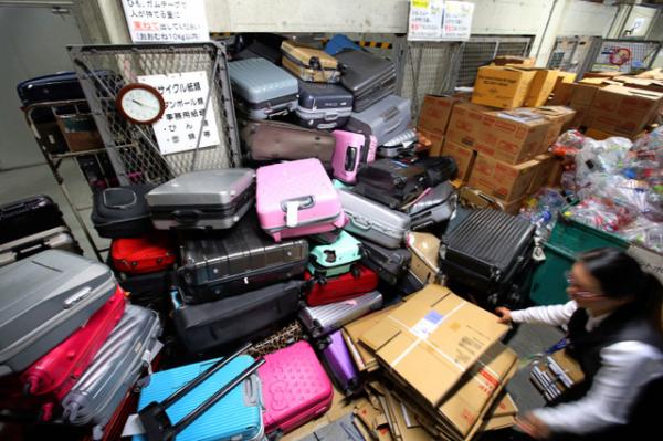 日媒投訴旅客亂棄行李箱 塞爆酒店機場