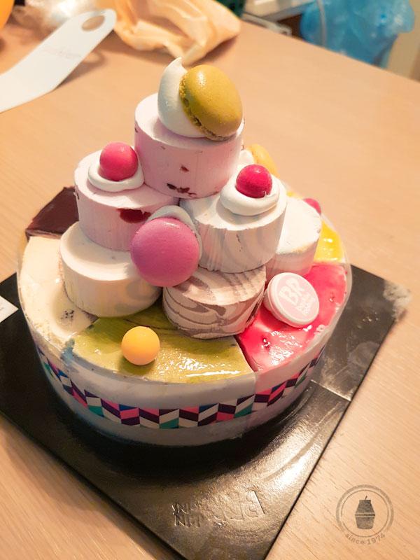 韓國人親切又重感情,Carrie在韓過生日時經理更為她準備了雪糕蛋糕為她慶祝,這經歷令她非常難忘。 咖啡職人 不一樣的韓國工作假期