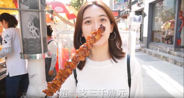4大韓國街頭小食推介 黑糖堅果甜餅/現烤新鮮大蝦
