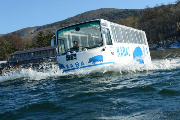 KABA水陸巴士遊山中湖 欣賞富士山多角度美景