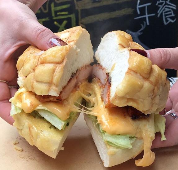 【熱胖子三明治"薯泥專賣店】位於台北市中山區，主打各款菠蘿堡