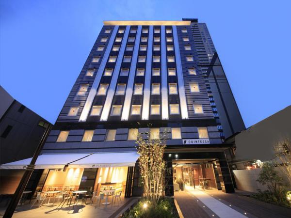  Quintessa Hotel Osaka Shinsaibashi內部十分寬敞舒適而且位置非常中心，不論你是要去道頓掘或難波周邊的購物中心shopping，或是要去四天王寺觀光，車程全部都只是十分