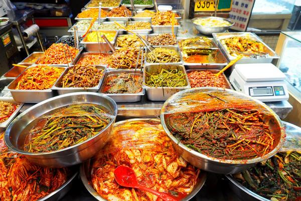 平價地道傳統市場！首爾望遠市場 韓式小菜