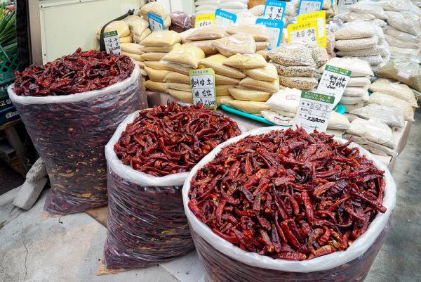 平價地道傳統市場！首爾望遠市場 韓式料理 乾貨商品