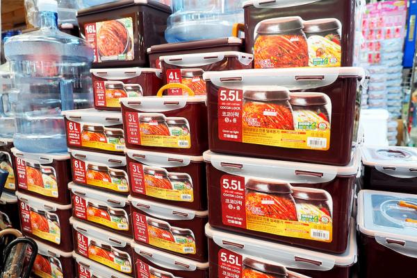 平價地道傳統市場！首爾望遠市場 泡菜保鮮盒