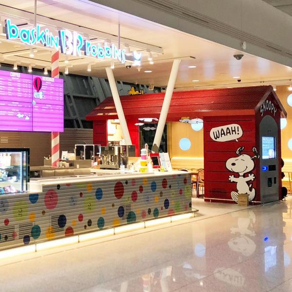 仁川機場Baskin Robbins x Snoopy限定雪糕店