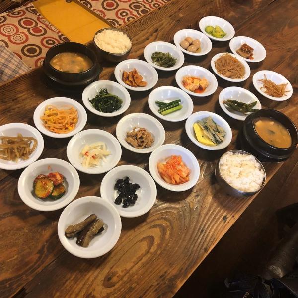 首爾平價韓式家庭料理推介 鄉村飯桌 시골밥상 (田舍之食卓)