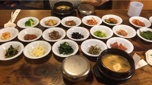 首爾平價韓式家庭料理推介 鄉村飯桌 시골밥상 (田舍之食卓)