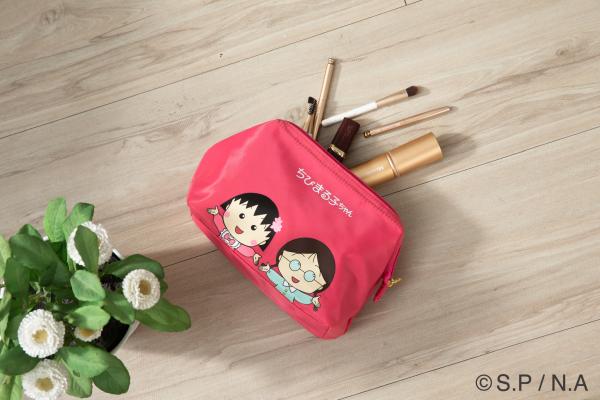 台灣藥妝店推櫻桃小丸子雜貨換購 每款都可愛又實用！化妝袋