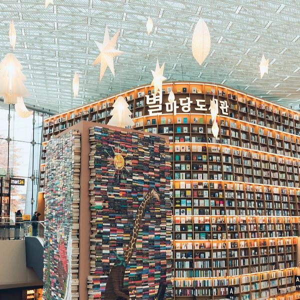 首爾江南COEX圖書館 13米高超巨型書櫃！