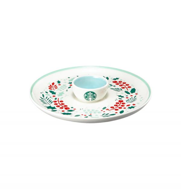 Holiday wreath plate