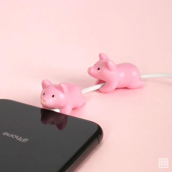 韓國Daiso推出金豬系列 Cable Bite (2個裝)1,000韓圜 (約港幣)