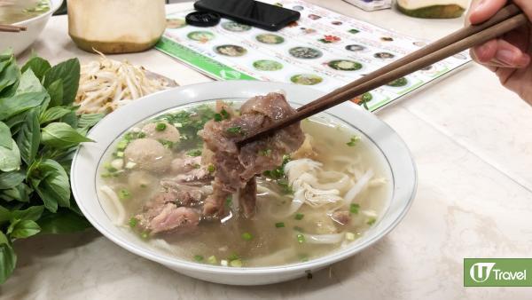 越南胡志明市50年歷史老店 嘆正宗牛肉PHO/紙米卷/炸春卷