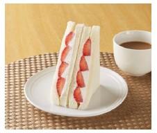 日本Family Mart「草莓甜品祭」 推出9款草莓美食慶祝1月15「草莓日」